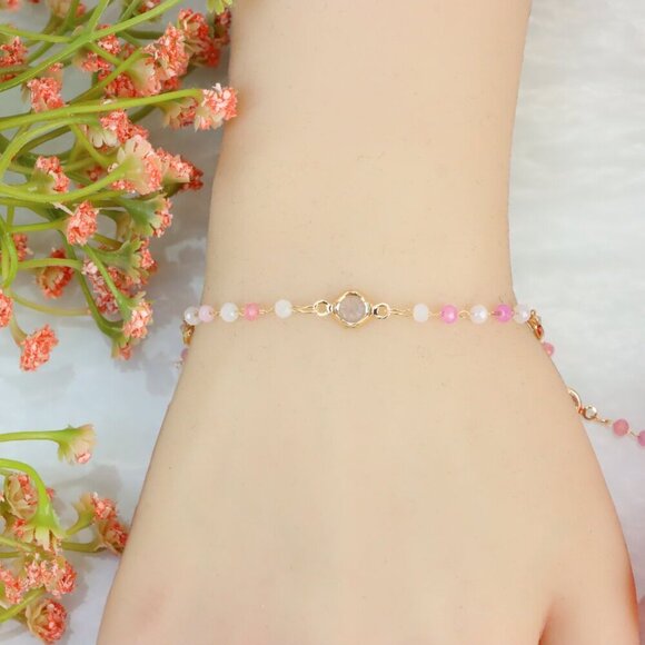 "New Beautiful Design Bracelet for Women/Girls, Gift, B832 - Picture 4 of 10